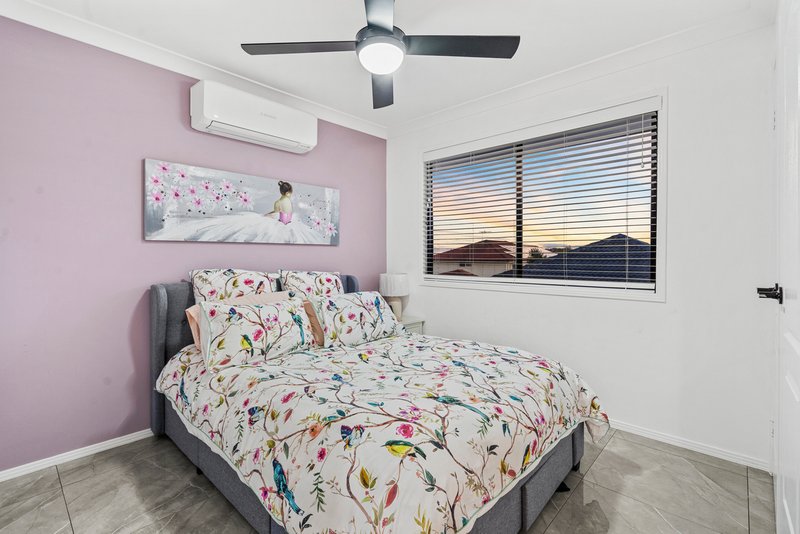 Photo - 44 Hayman Street, Redland Bay QLD 4165 - Image 12