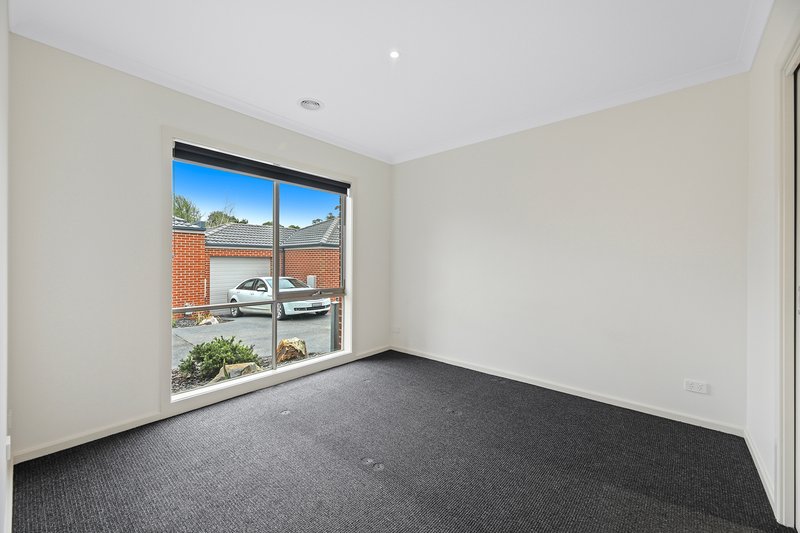 Photo - 4/4 Hearn Street, Drouin VIC 3818 - Image 6