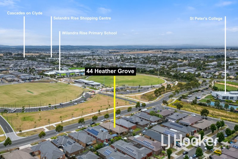 Photo - 44 Heather Grove, Cranbourne East VIC 3977 - Image 17