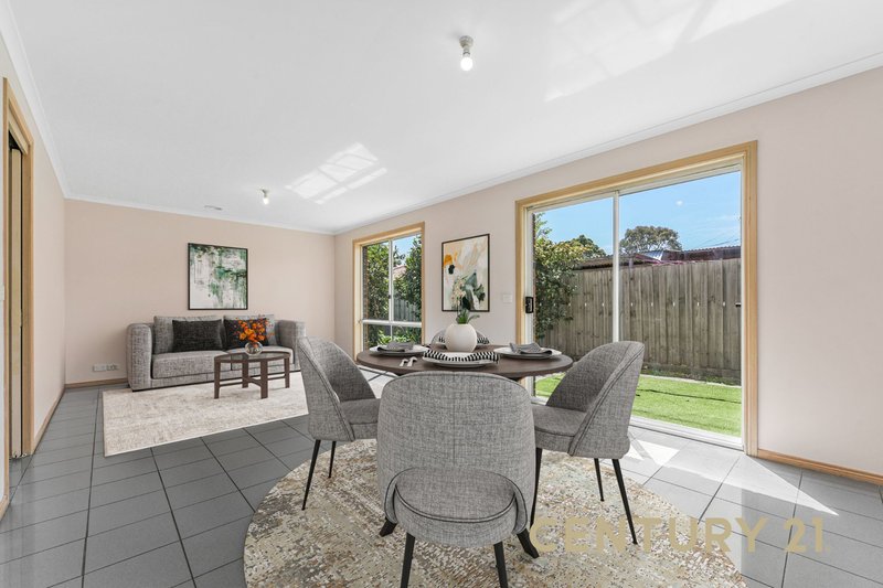 Photo - 44 Hedgeley Road, Keysborough VIC 3173 - Image 4