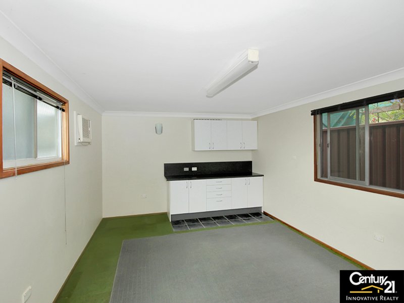 Photo - 44 Henry Kendall Avenue, Padstow Heights NSW 2211 - Image 8