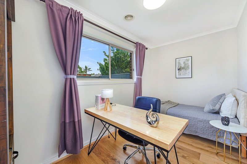 Photo - 44 Hidden Grove Boulevard, Keysborough VIC 3173 - Image 18