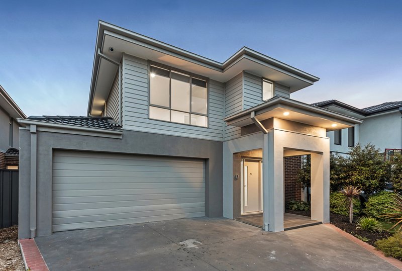 44 Highbury Circuit, Craigieburn VIC 3064