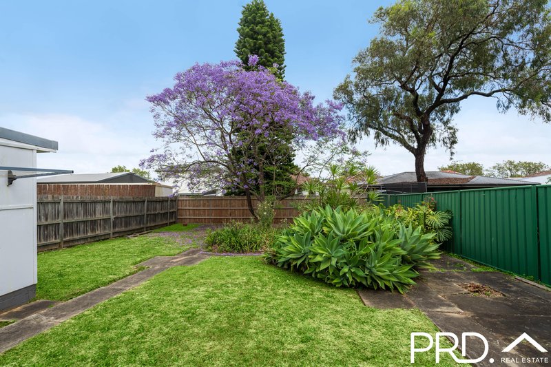 Photo - 44 Hinemoa Street, Panania NSW 2213 - Image 8