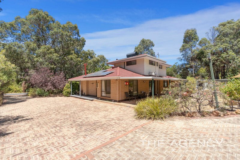 Photo - 44 Hinkler Road, Kalamunda WA 6076 - Image 15