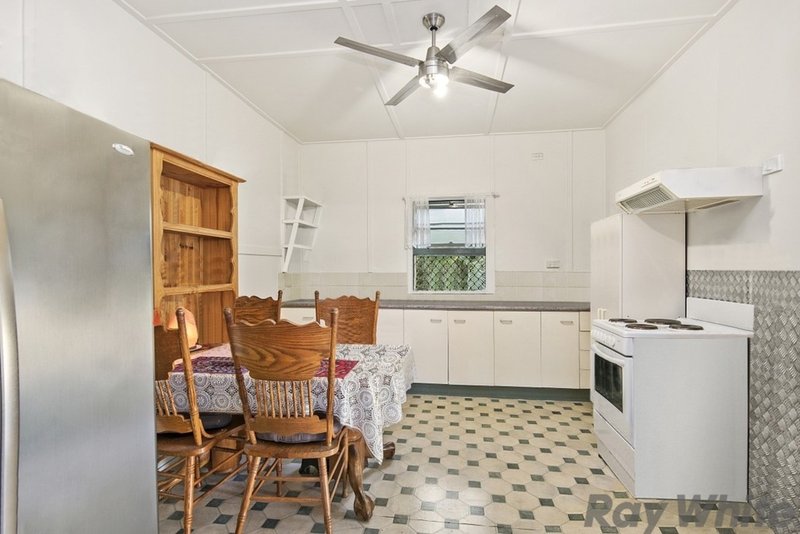 Photo - 44 Holborn Street, Deception Bay QLD 4508 - Image 3