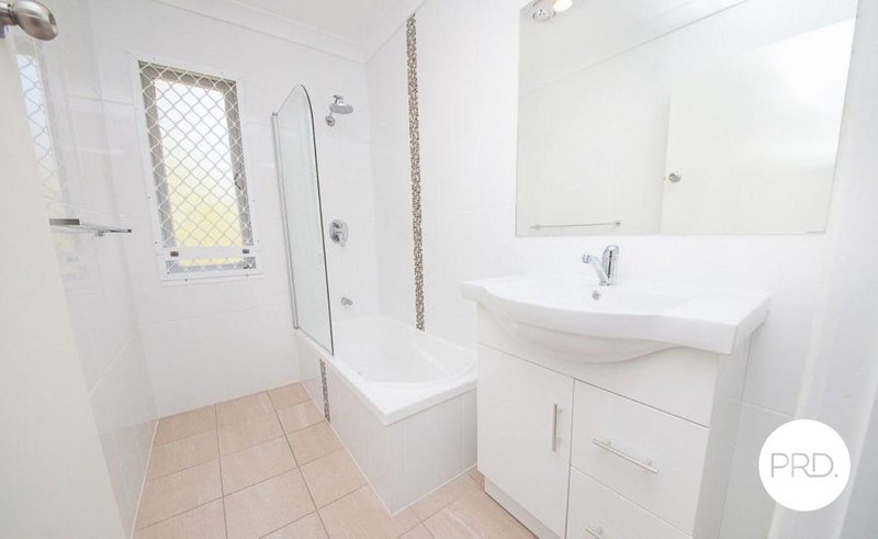 Photo - 44 Holdsworth Road, North Ipswich QLD 4305 - Image 3