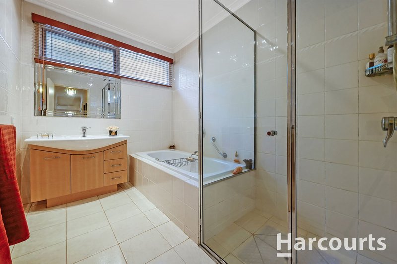 Photo - 44 Holyrood Drive, Vermont VIC 3133 - Image 12