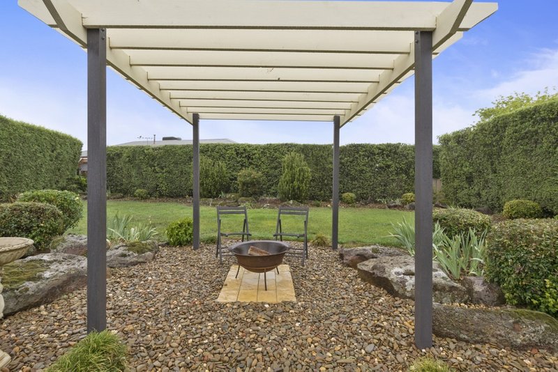 Photo - 44 Hopetoun Road, Werribee VIC 3030 - Image 19