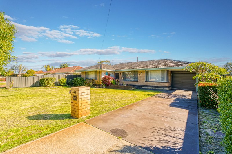 44 Hughenden Drive, Thornlie WA 6108