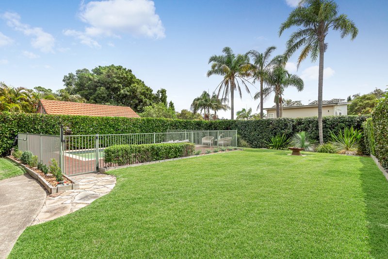 Photo - 44 Inglebar Avenue, Allambie Heights NSW 2100 - Image 3
