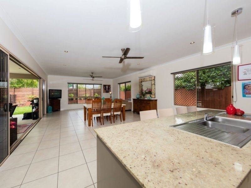 Photo - 44 Iridescent Drive, Trinity Park QLD 4879 - Image 10