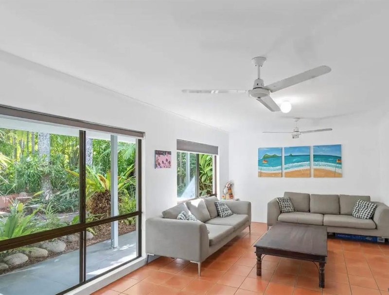 Photo - 44 Jamieson Street, Trinity Beach QLD 4879 - Image 7