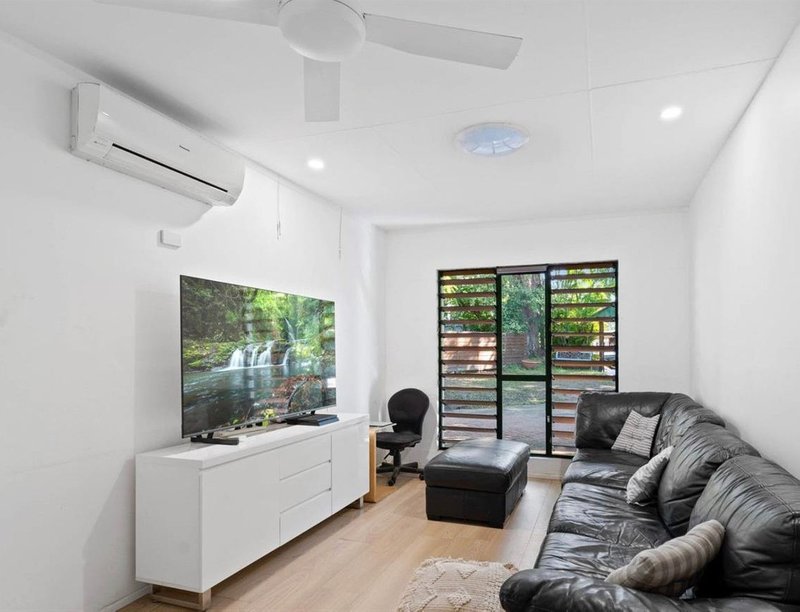 Photo - 44 Jamieson Street, Trinity Beach QLD 4879 - Image 8