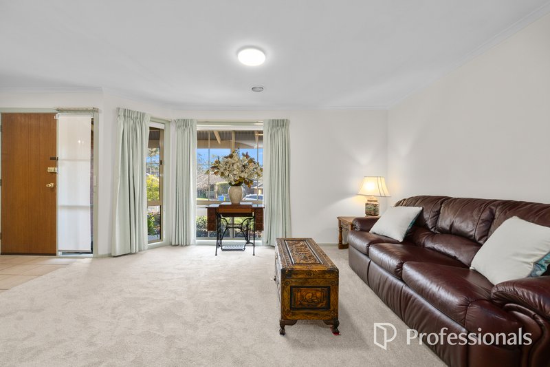 Photo - 44 Jarryd Crescent, Berwick VIC 3806 - Image 3