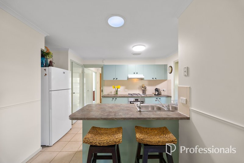 Photo - 44 Jarryd Crescent, Berwick VIC 3806 - Image 7