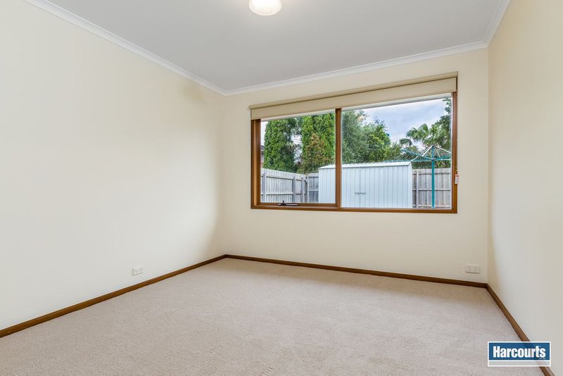 Photo - 44 Jenola Parade, Wantirna South VIC 3152 - Image 9