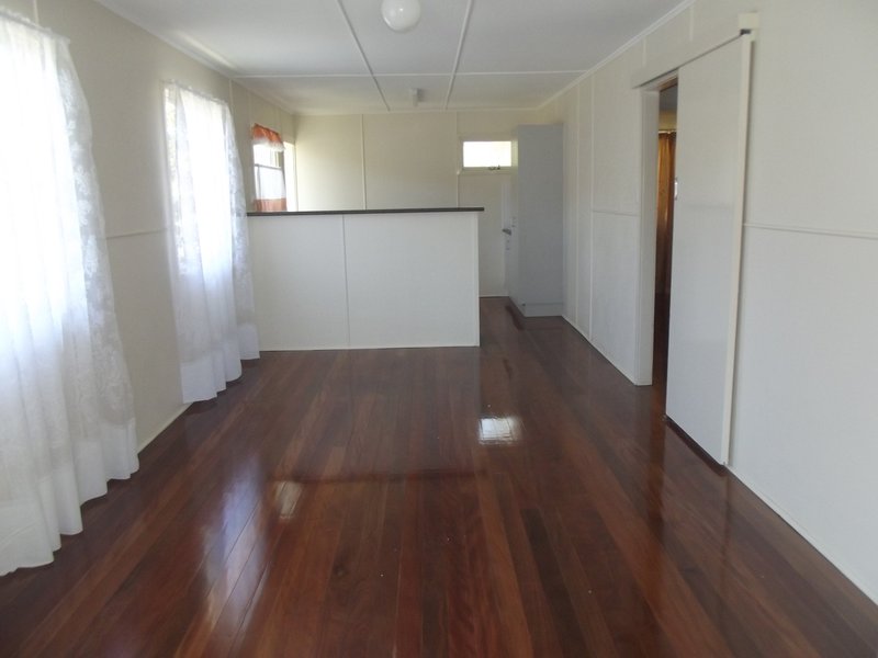 Photo - 44 John Street, Redcliffe QLD 4020 - Image 6