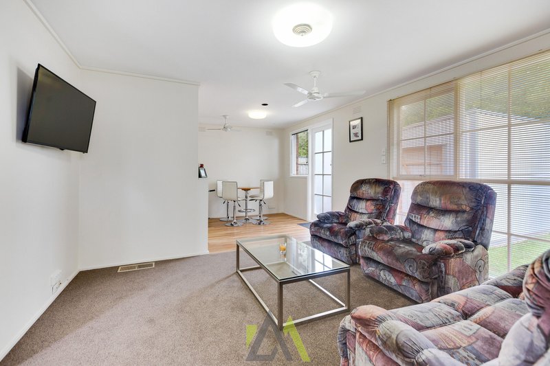 Photo - 44 Karingal Drive, Frankston VIC 3199 - Image 4