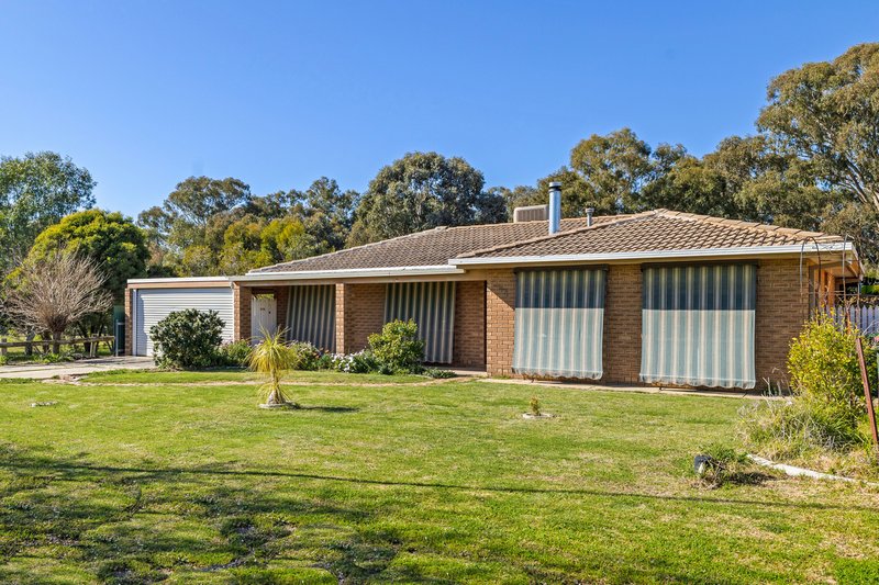 44 Karoom Drive, Glenfield Park NSW 2650