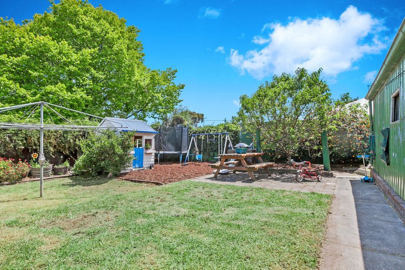 Photo - 44 Kia Ora Road, Reservoir VIC 3073 - Image 10