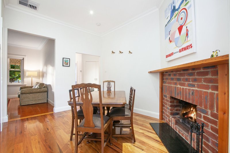 Photo - 44 Kinsale Street, Reservoir VIC 3073 - Image 3