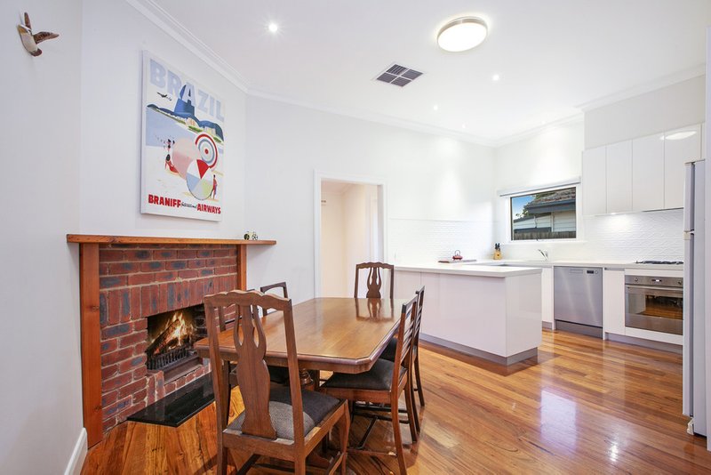 Photo - 44 Kinsale Street, Reservoir VIC 3073 - Image 4