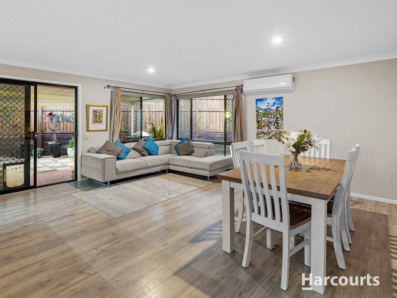 Photo - 44 Kirri Avenue, Petrie QLD 4502 - Image 3