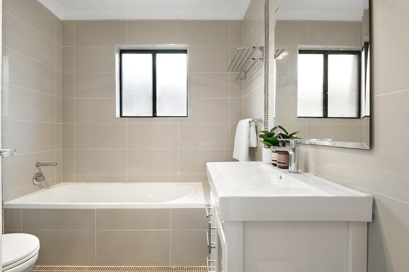 Photo - 44 Knox Street, Belmore NSW 2192 - Image 10