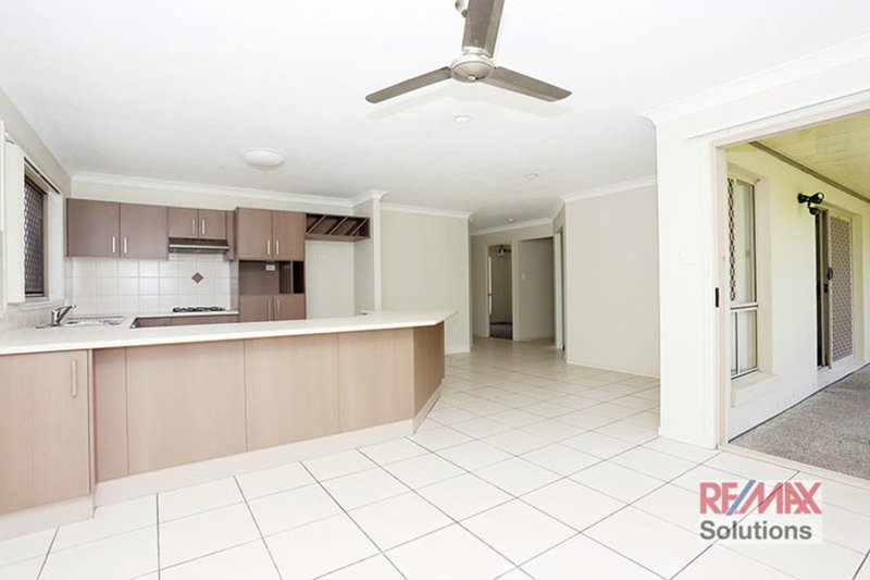 Photo - 44 Kooyalee Street, Deception Bay QLD 4508 - Image 4