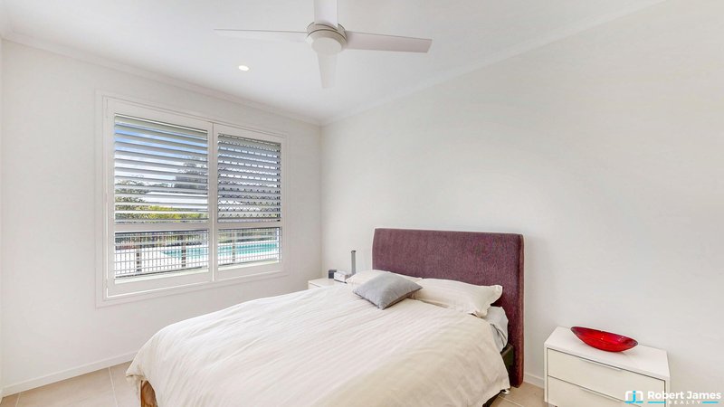 Photo - 44 Lancaster Lane, Cooroibah QLD 4565 - Image 11