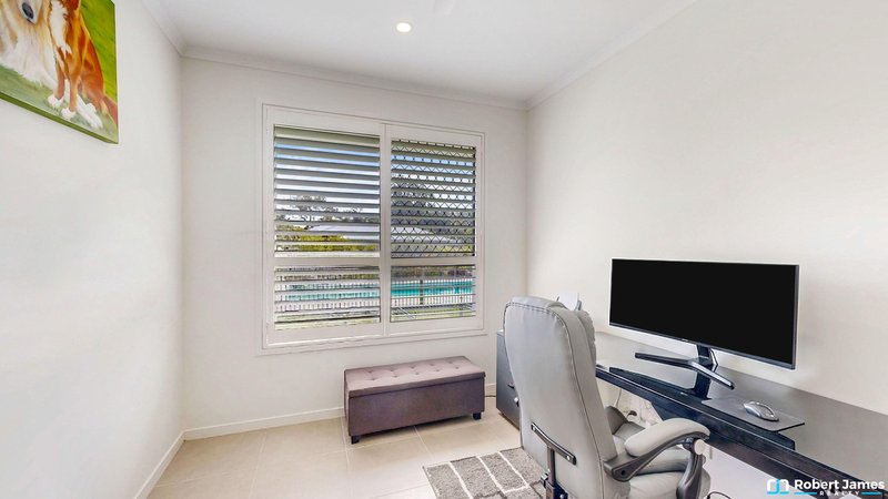 Photo - 44 Lancaster Lane, Cooroibah QLD 4565 - Image 14