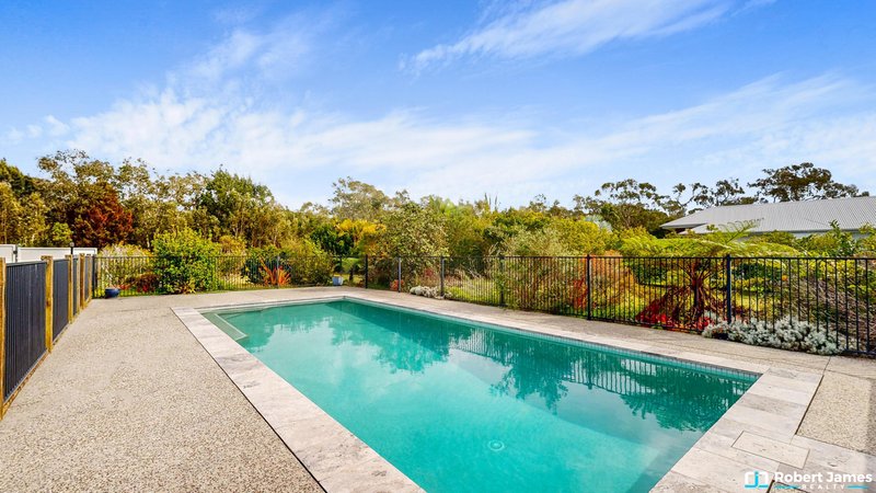 Photo - 44 Lancaster Lane, Cooroibah QLD 4565 - Image 17