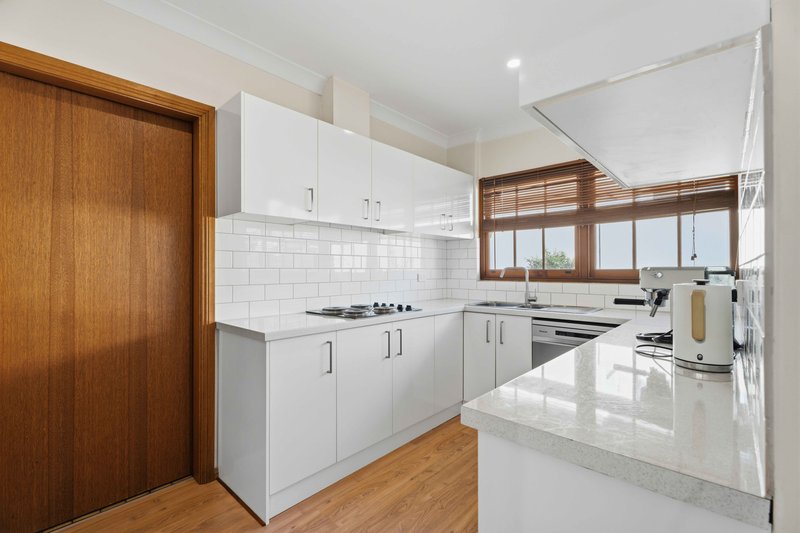 Photo - 4/4 Lincoln Street, Kensington Gardens SA 5068 - Image 2
