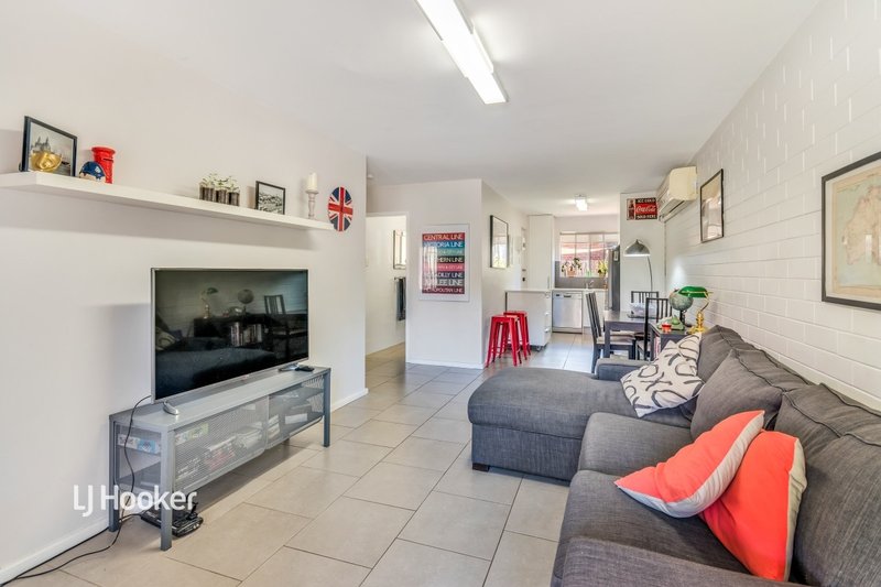 Photo - 4/4 Loch Street, Stepney SA 5069 - Image 2