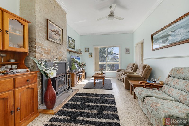 Photo - 44 Macleay Street, Frederickton NSW 2440 - Image 2