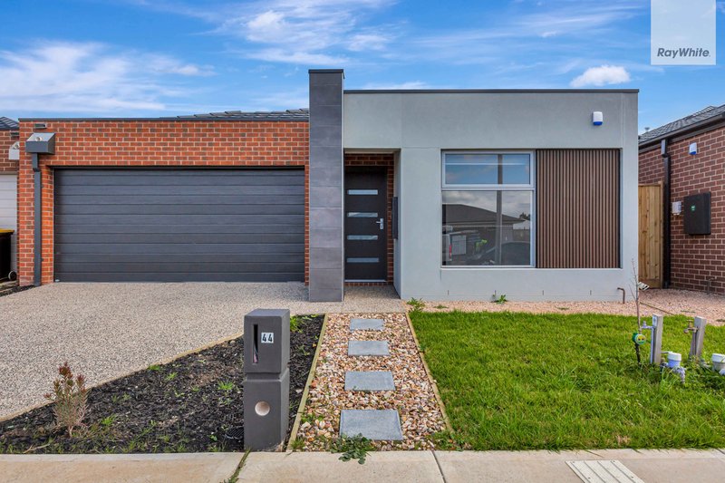 Photo - 44 Mallaig Drive, Beveridge VIC 3753 - Image 1