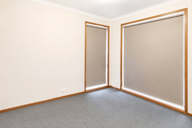 Photo - 44 Mambourin Street, Werribee VIC 3030 - Image 27