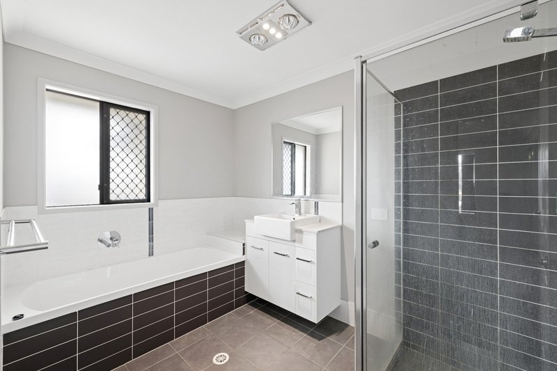 Photo - 44 Marcus Drive, Regents Park QLD 4118 - Image 26