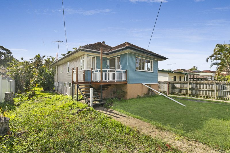 Photo - 44 Marlene Street, Mount Gravatt East QLD 4122 - Image 11