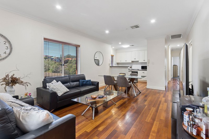 Photo - 4/4 Mccann Place, Greenwith SA 5125 - Image 5