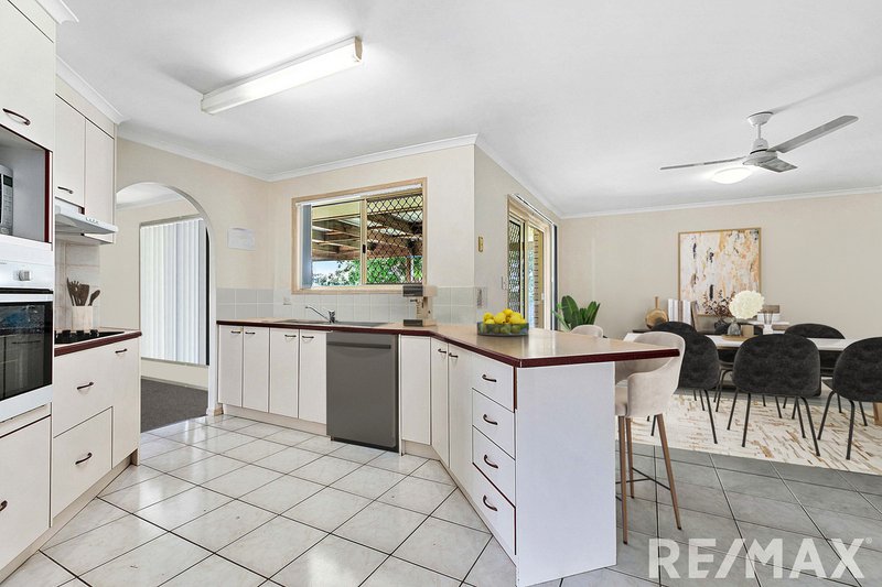 Photo - 44 Merlin Drive, Urangan QLD 4655 - Image 7