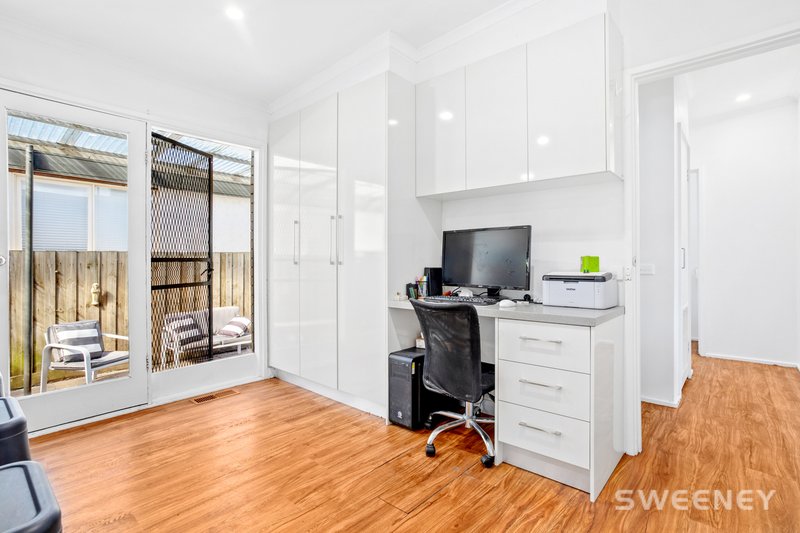 Photo - 44 Merton Street, Altona Meadows VIC 3028 - Image 6