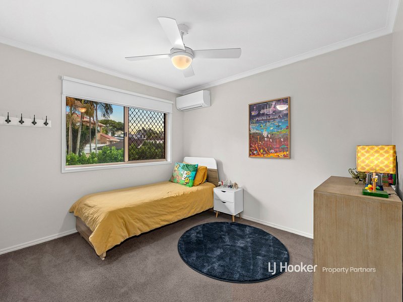 Photo - 44 Mindona Street, Wishart QLD 4122 - Image 17