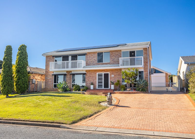Photo - 44 Molong Road, Old Bar NSW 2430 - Image 1