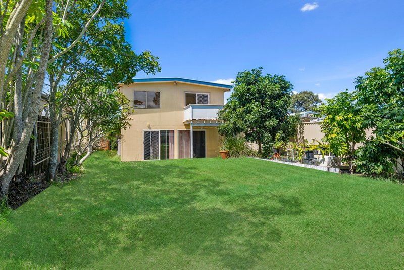 Photo - 44 Monash Street, Tugun QLD 4224 - Image 11