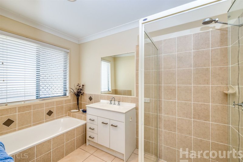 Photo - 44 Mossman Way, Sandstone Point QLD 4511 - Image 15