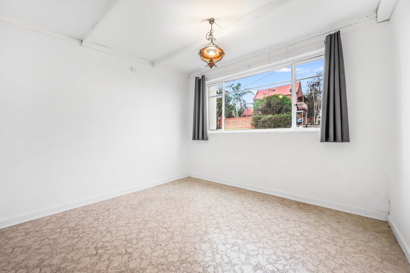 Photo - 44 North Terrace, Mount Gambier SA 5290 - Image 3