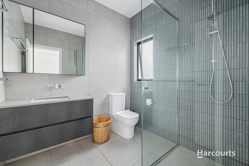 Photo - 44 Northcote Circuit, Burwood East VIC 3151 - Image 9