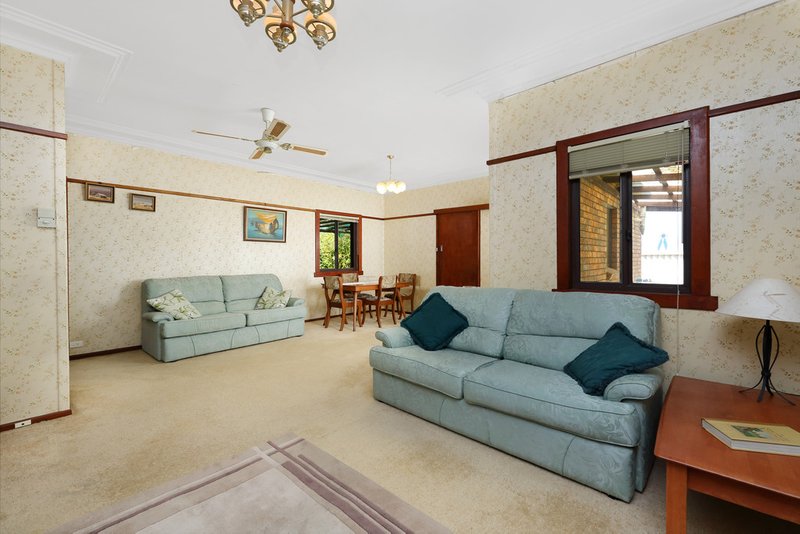 Photo - 44 Oatley Parade, Oatley NSW 2223 - Image 6